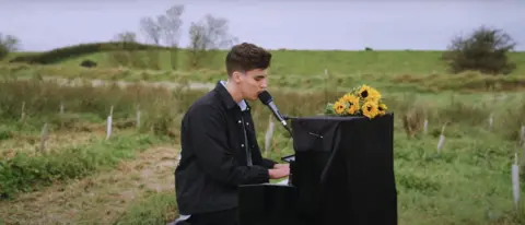 JC Stewart JC Stewart livestream