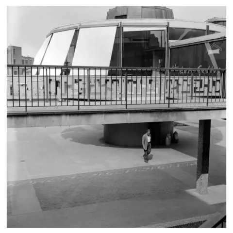 Richard Sadler Godiva Cafe