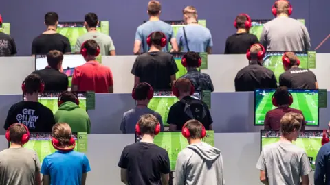 Getty Images people gaming