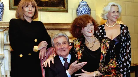 Reuters Dame Diana (left) with Macnee, her successor Linda Thorson and predecessor Honor Blackman (right) in 1993
