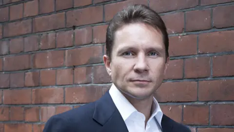 PHA Media  Simon Dolan