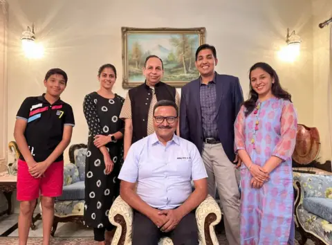 Mansi Thapliyal Bharat Parekh with business family cilents