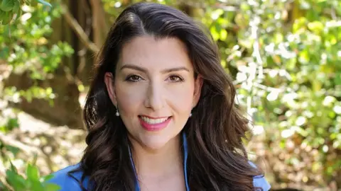 Aimee Eyvazzadeh, Aimee Eyvazzadeh,