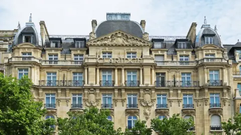 Frasers Picture of Frasers Suites, Le Claridge